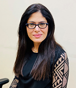 Dr Tasneem Khan 